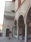 Interno di casa Cavassa
